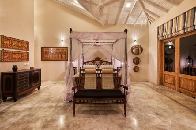 The Divine Villa タール エクステリア 写真
